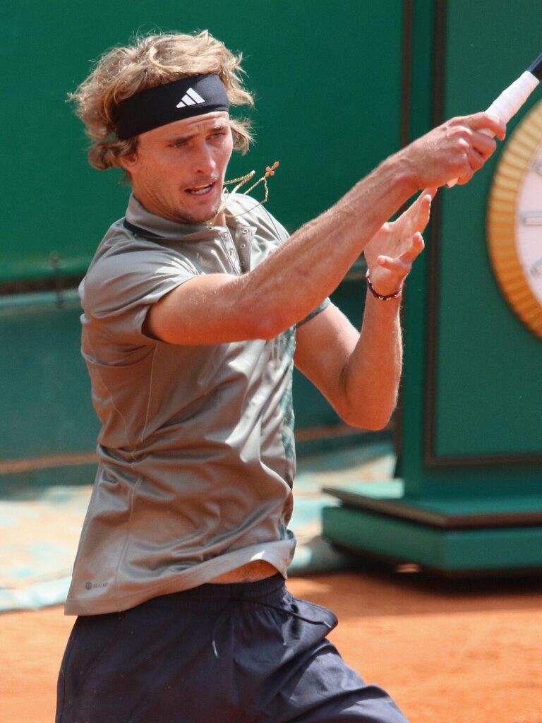 Exciting Showdowns Ahead: Zverev Takes on Cerundolo and Mensik Faces Bublik in Madrid R4! Exciting Showdowns Ahead: Zverev Takes on Cerundolo and Mensik Faces Bublik in Madrid R4!