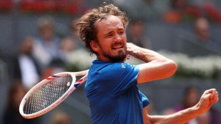 Exciting Showdowns Ahead: Medvedev Takes on Norrie and Tsitsipas Faces Muller in Rome R2! Exciting Showdowns Ahead: Medvedev Takes on Norrie and Tsitsipas Faces Muller in Rome R2!