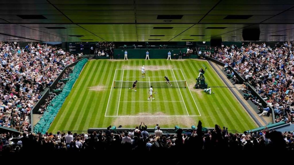 Wimbledon Star Faces Dress Code Drama: Skirt Lift Controversy Unfolds! Wimbledon Star Faces Dress Code Drama: Skirt Lift Controversy Unfolds!