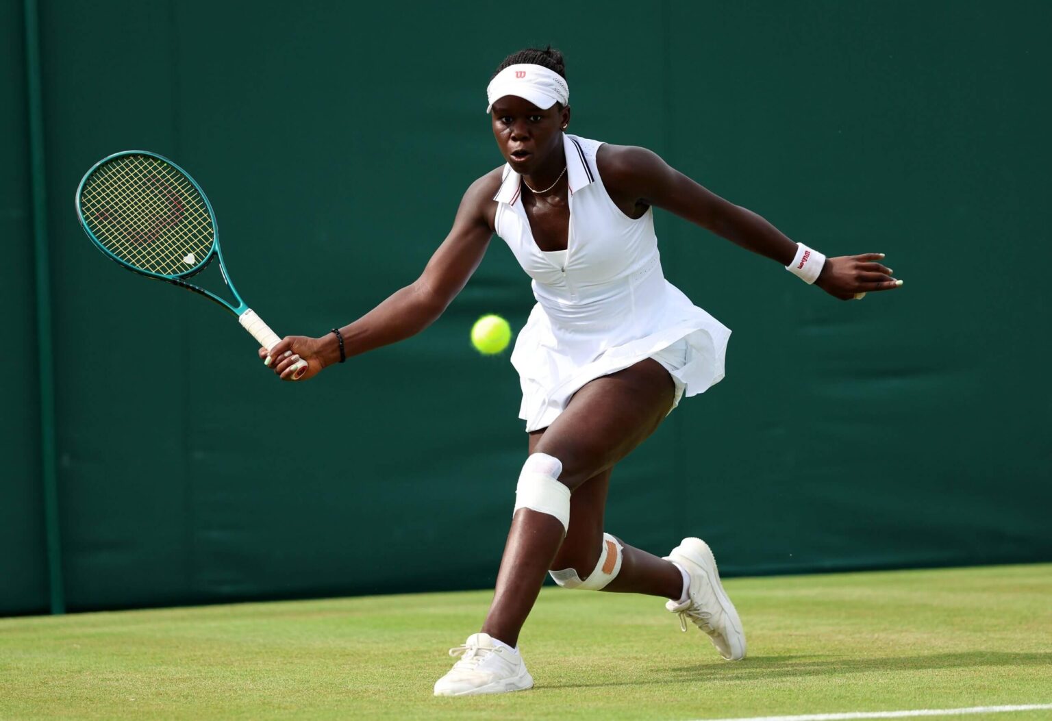 Unforgettable Champions: A Complete List of Wimbledon Men’s and Women’s Singles Winners Unforgettable Champions: A Complete List of Wimbledon Men’s and Women’s Singles Winners