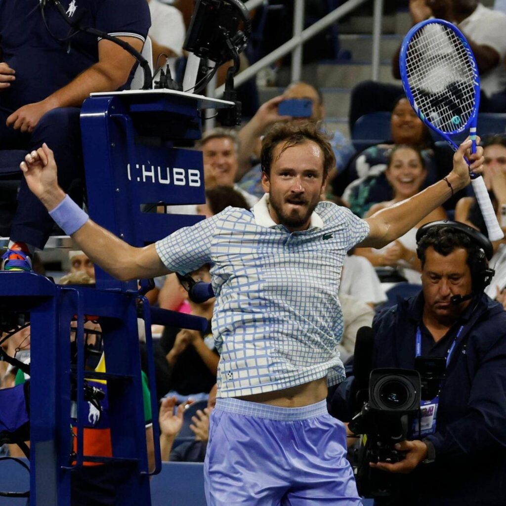 Thrilling U.S. Open First Round Showdowns: Shapovalov Battles Fucsovics, Cerundolo Takes on Arnaldi! Thrilling U.S. Open First Round Showdowns: Shapovalov Battles Fucsovics, Cerundolo Takes on Arnaldi!