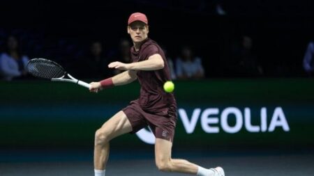 Exciting Showdowns Ahead: Medvedev Takes on Dimitrov and Bublik Faces Moutet in Paris R2! Exciting Showdowns Ahead: Medvedev Takes on Dimitrov and Bublik Faces Moutet in Paris R2!