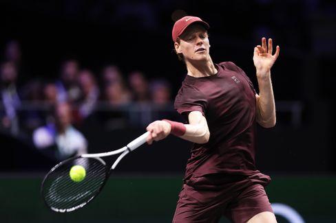 Clash of Titans: Sinner vs. Zverev – Who Will Prevail in Paris? Clash of Titans: Sinner vs. Zverev – Who Will Prevail in Paris?