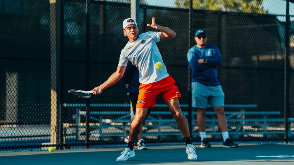 Men’s Tennis Kicks Off Fall Season with Exciting Bedford Cup! Men’s Tennis Kicks Off Fall Season with Exciting Bedford Cup!