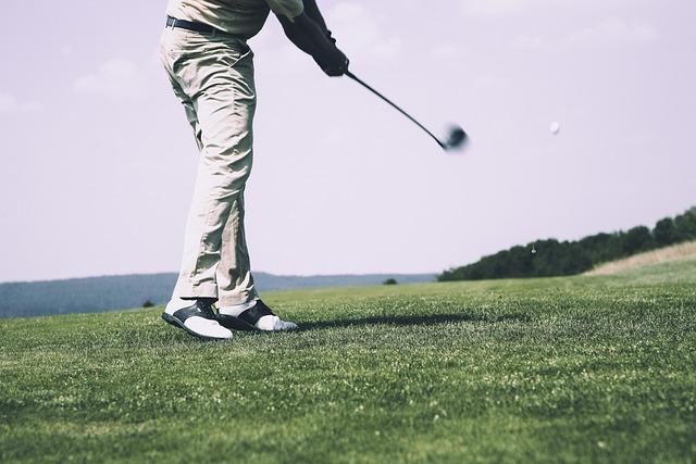 Elevate Your Game: Discover the Ultimate Women’s Golf Skirts with 5 Pockets! Elevate Your Game: Discover the Ultimate Women’s Golf Skirts with 5 Pockets!
